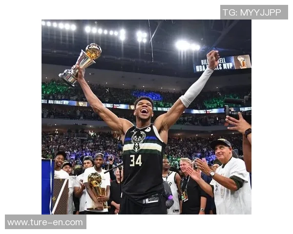 2019NBA常规赛精彩对决雄鹿战胜奇才展现强大实力与团队配合 2019NBA常规赛精彩对决雄鹿战胜奇才展现强大实力与团队配合