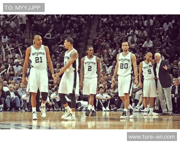 2014年NBA总决赛首战热火对决马刺精彩回顾与赛况分析 2014年NBA总决赛首战热火对决马刺精彩回顾与赛况分析