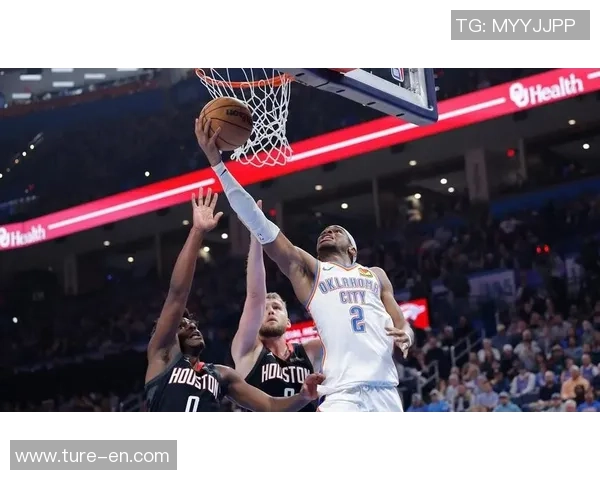 2015年季后赛勇士与灰熊第五场激战回顾与精彩瞬间分析